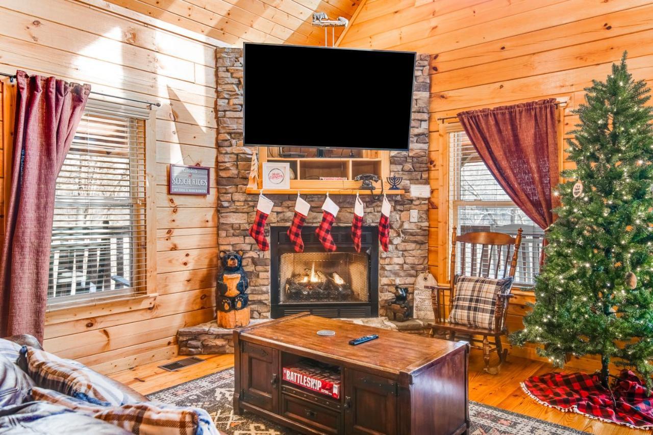 Triple Mountain View Villa Gatlinburg Bagian luar foto
