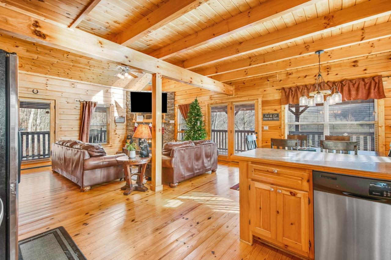 Triple Mountain View Villa Gatlinburg Bagian luar foto