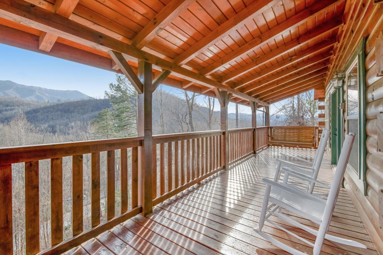 Triple Mountain View Villa Gatlinburg Bagian luar foto